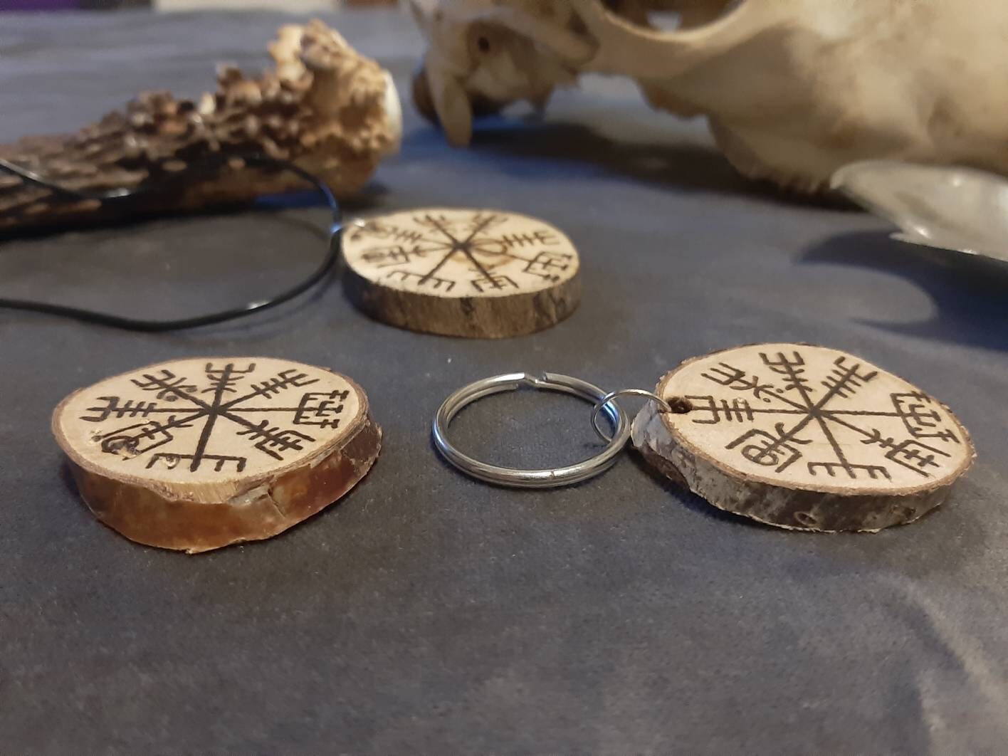 Vegvísir Nordic Rune