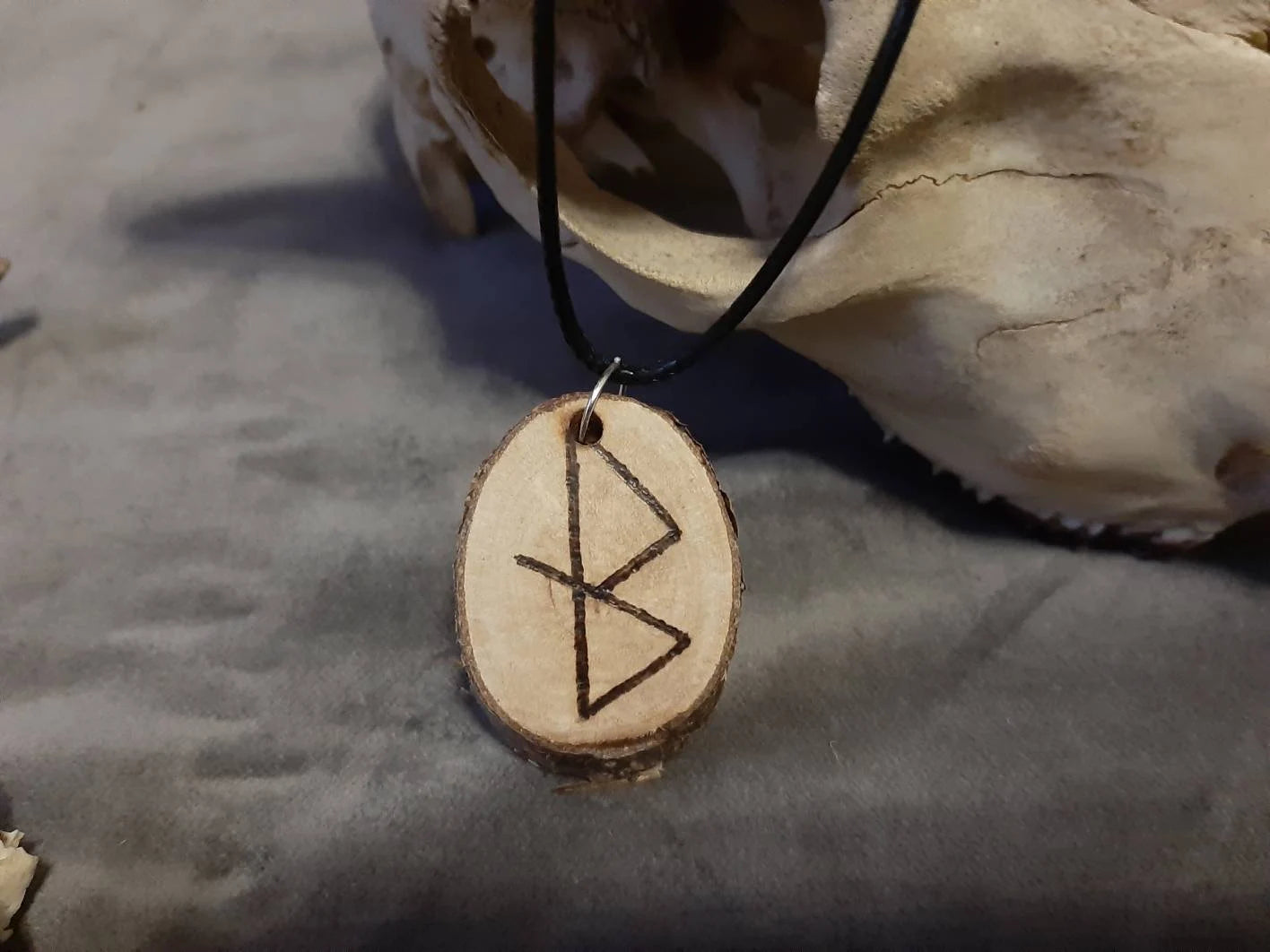 Healing Nordic Rune