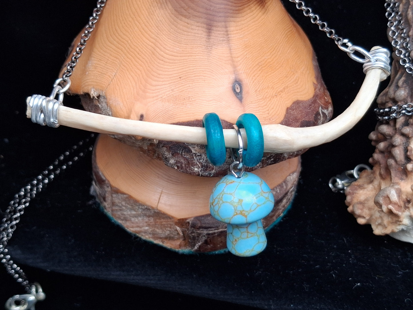 Fox Rib and Charm Necklace